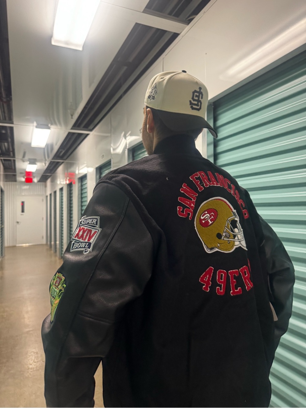 NFL Black & Red San Francisco 49ers Varsity Bomber Jacket - Picture 8 of 8